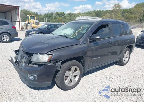 2015 Jeep Compass High Altitude Edition z USA, uszkodzony, nr VIN 1C4NJDEB2FD184928